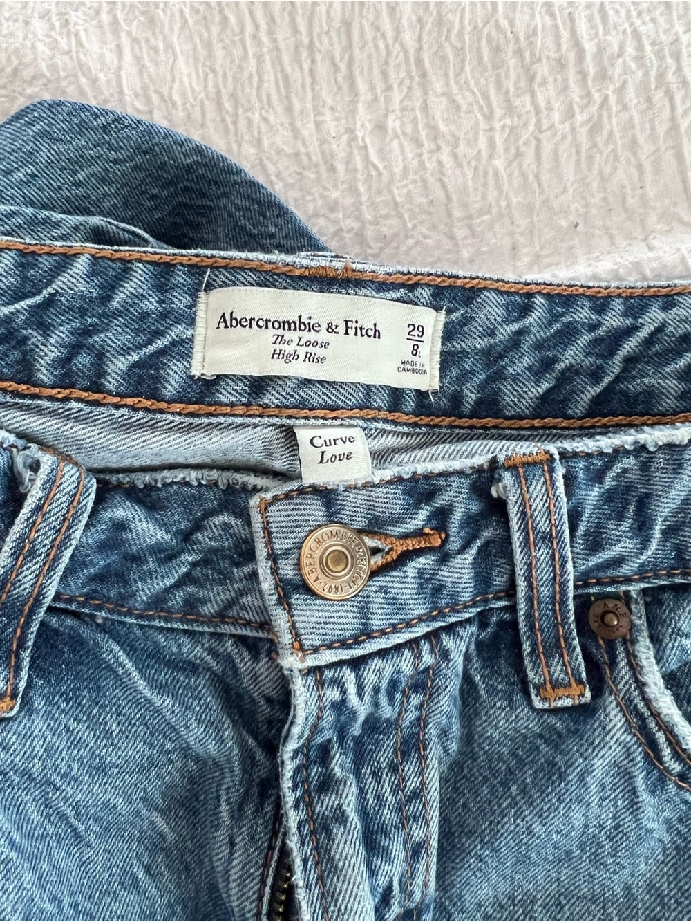 Abercrombie & Fitch Women’s The Loose High Rise jeans 29 /8 Long - Picture 3 of 3